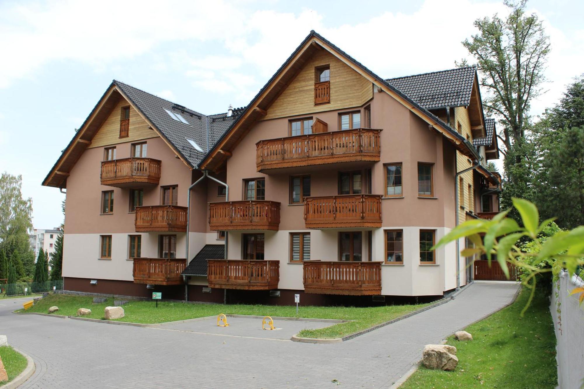 Apartament Blisko Centrum Z Garazem Karpacz Zewnętrze zdjęcie