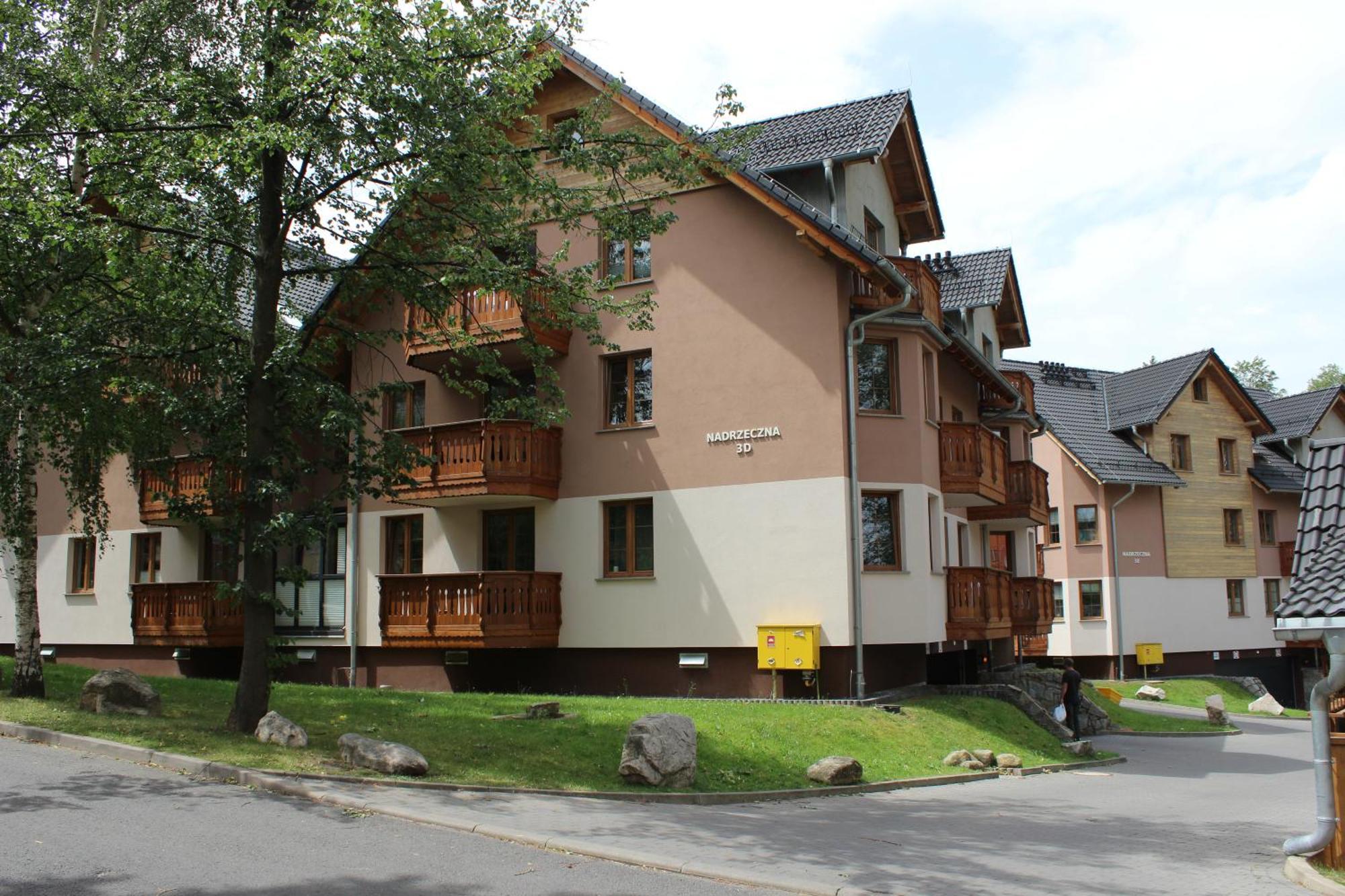 Apartament Blisko Centrum Z Garazem Karpacz Zewnętrze zdjęcie